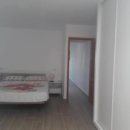 Apartamento Avenida Principal Apartment *